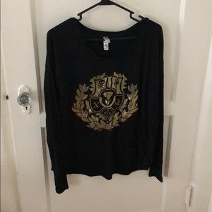 Custom Chi Omega flows black top size medium